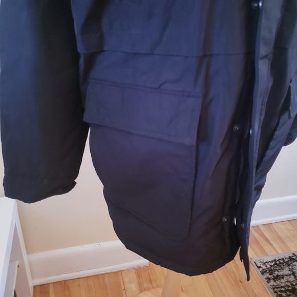 🏷Old Navy Men's Long Parka with Faux Fur - L - Picture 5 of 16
